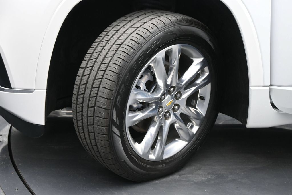 Used 2021 Chevrolet Traverse High Country FWD image 23