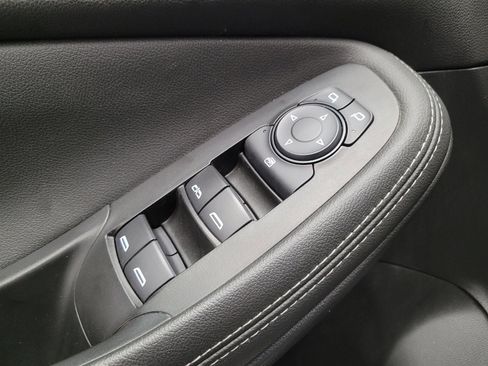 Used 2024 Buick Encore GX Preferred FWD image 27