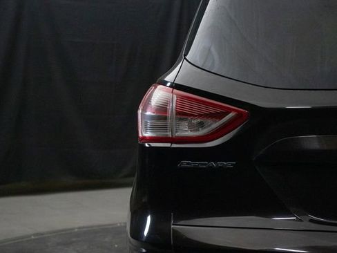 Used 2013 Ford Escape SE image 12