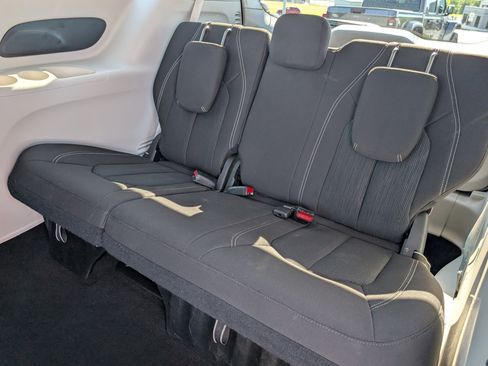 Used 2024 Chrysler Voyager LX FWD image 14