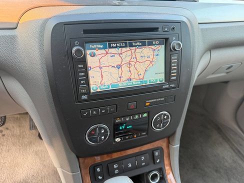 Used 2009 Buick Enclave CXL w/ Entertainment Package #4 image 13