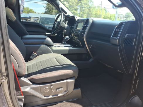 Used 2018 Ford F150 XLT w/ Equipment Group 302A Luxury image 8