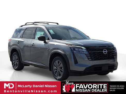 New 2026 Nissan Pathfinder SV image 1