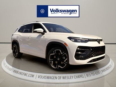 New 2026 Volkswagen Tiguan SEL R-Line