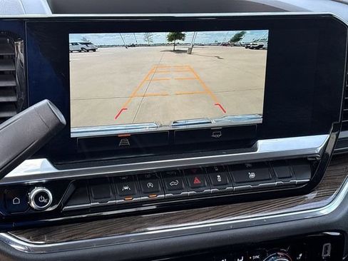 Used 2023 GMC Sierra 1500 Elevation image 16