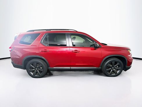 Used 2024 Honda Pilot Sport image 10