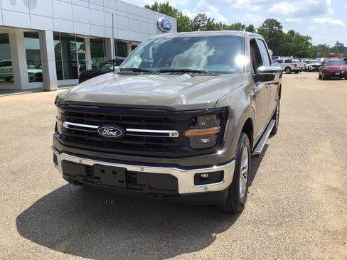 New 2026 Ford F150 XLT w/ Equipment Group 302A MID AWD/4WD image 5