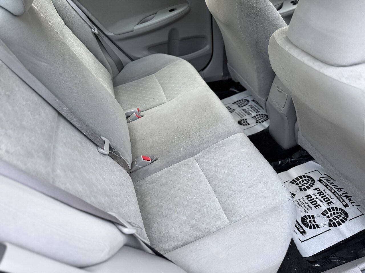 Used 2009 Toyota Corolla LE FWD image 18