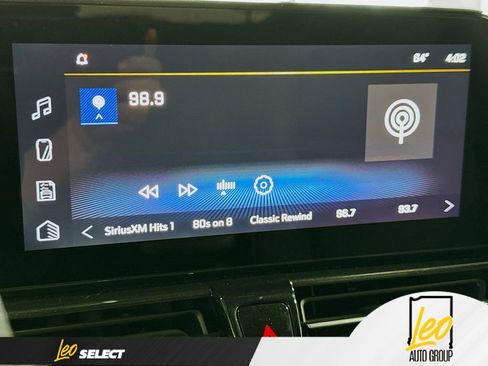 Used 2025 Chevrolet TrailBlazer RS w/ Convenience Package AWD/4WD image 17