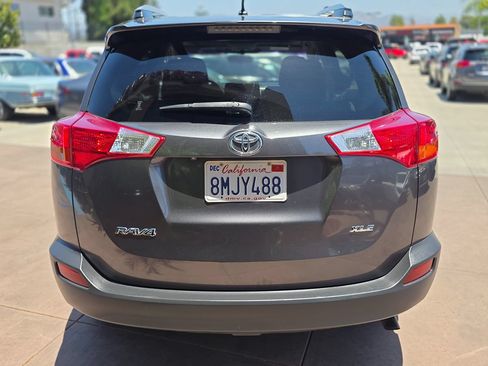Used 2015 Toyota RAV4 XLE FWD image 11