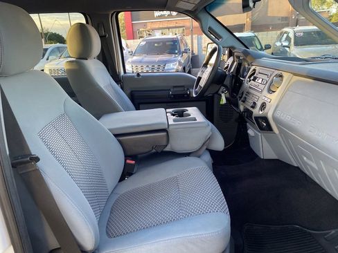 Used 2015 Ford F250 XLT w/ XLT Value Package image 12