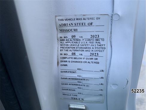 Used 2023 Chevrolet Express 2500 w/ Driver Convenience Package image 19