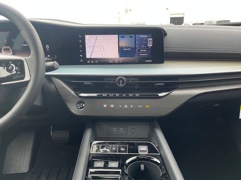 New 2025 Nissan Murano SL image 21