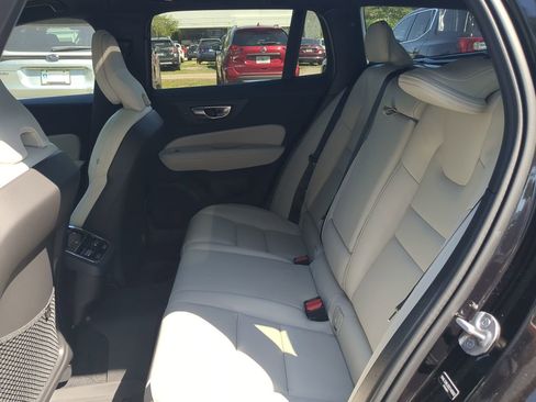 New 2025 Volvo V60 B5 Cross Country Ultra w/ Protection Package Premier image 13