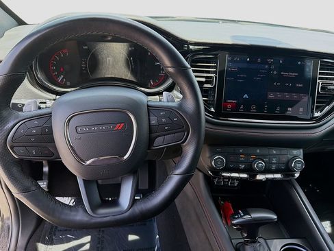 Used 2025 Dodge Durango GT AWD/4WD image 8