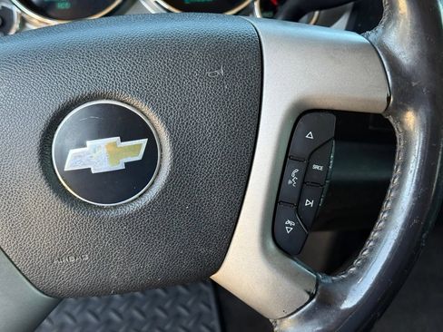 Used 2011 Chevrolet Silverado 1500 LT w/ All-Star Edition AWD/4WD image 17