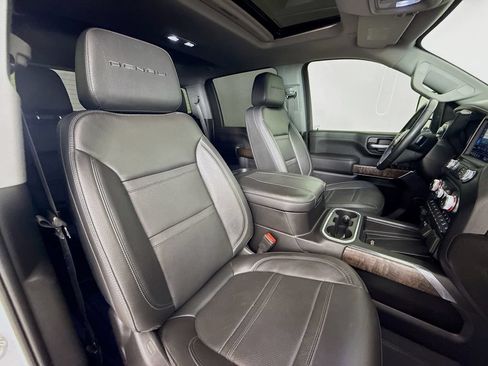 Used 2023 GMC Sierra 2500 Denali w/ Denali Ultimate Package AWD/4WD image 29
