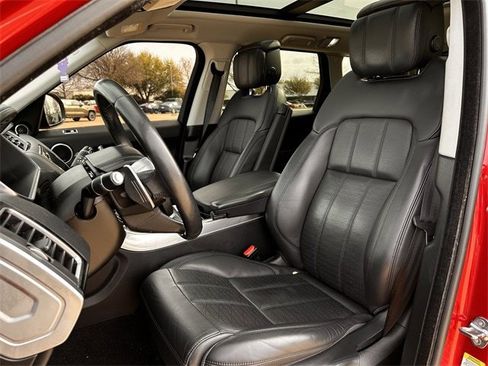 Used 2019 Land Rover Range Rover Sport HSE Dynamic image 29