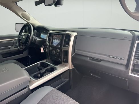 Used 2019 RAM 1500 Big Horn AWD/4WD image 3