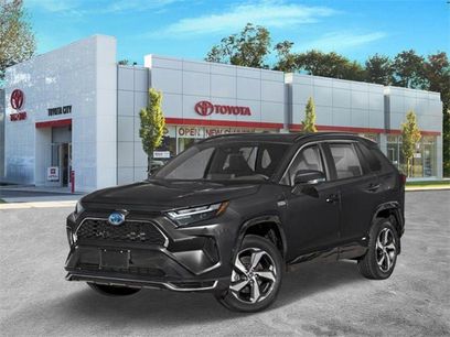New 2025 Toyota RAV4 SE