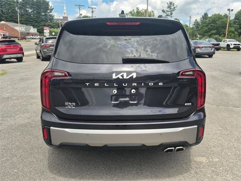 Used 2025 Kia Telluride S AWD/4WD image 4