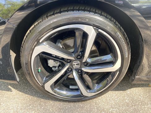 Used 2022 Honda Accord Sport image 15