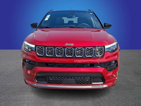 Used 2024 Jeep Compass Limited w/ Driver Assist Group I AWD/4WD image 2