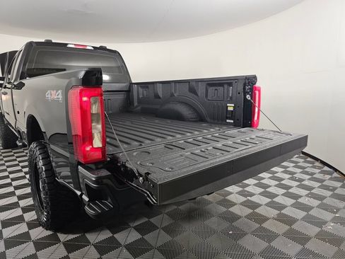 Used 2023 Ford F350 XL w/ XL Off-Road Package AWD/4WD image 15