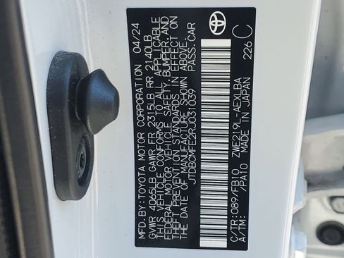 Certified 2024 Toyota Corolla LE FWD image 29