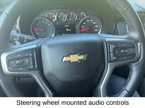 Used 2021 Chevrolet Suburban LT w/ LT Signature Plus Package AWD/4WD image 25