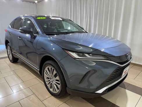 Certified 2023 Toyota Venza Limited AWD/4WD image 7