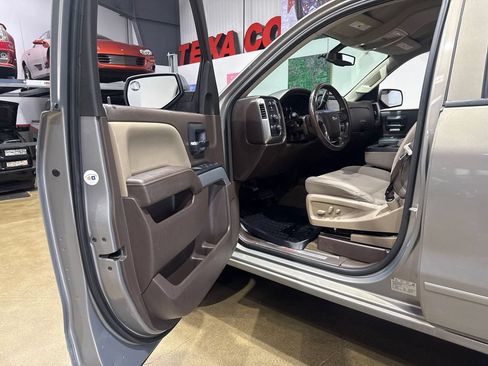 Used 2017 Chevrolet Silverado 1500 LT w/ All Star Edition AWD/4WD image 97