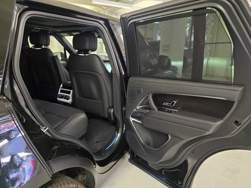 New 2026 Land Rover Range Rover SE AWD/4WD image 14