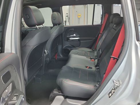 Used 2024 Mercedes-Benz GLB 35 AMG 4MATIC image 28