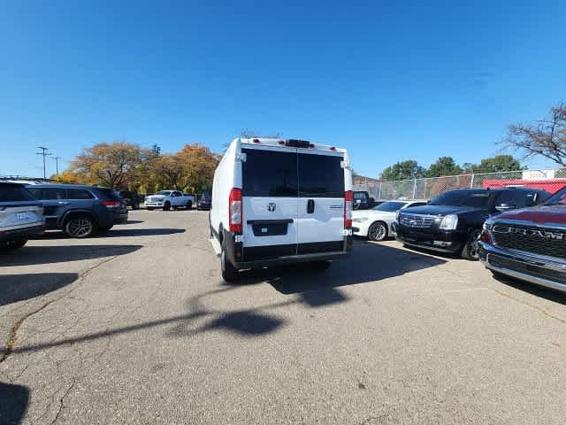 Used 2025 RAM ProMaster 2500 w/ U-Haul Equipment Group FWD image 24