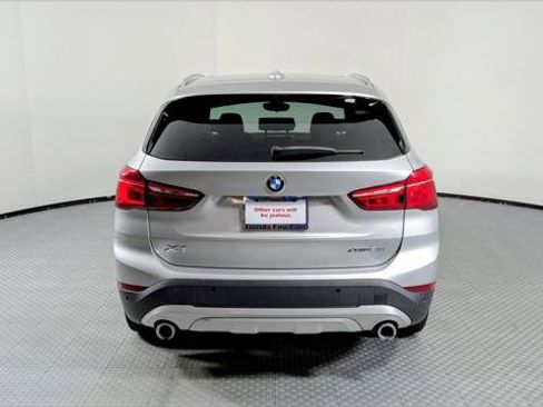 Used 2020 BMW X1 xDrive28i image 6