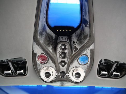 Used 2020 McLaren Speedtail image 28