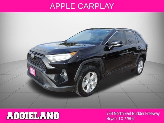 Used 2021 Toyota RAV4 XLE FWD image 8