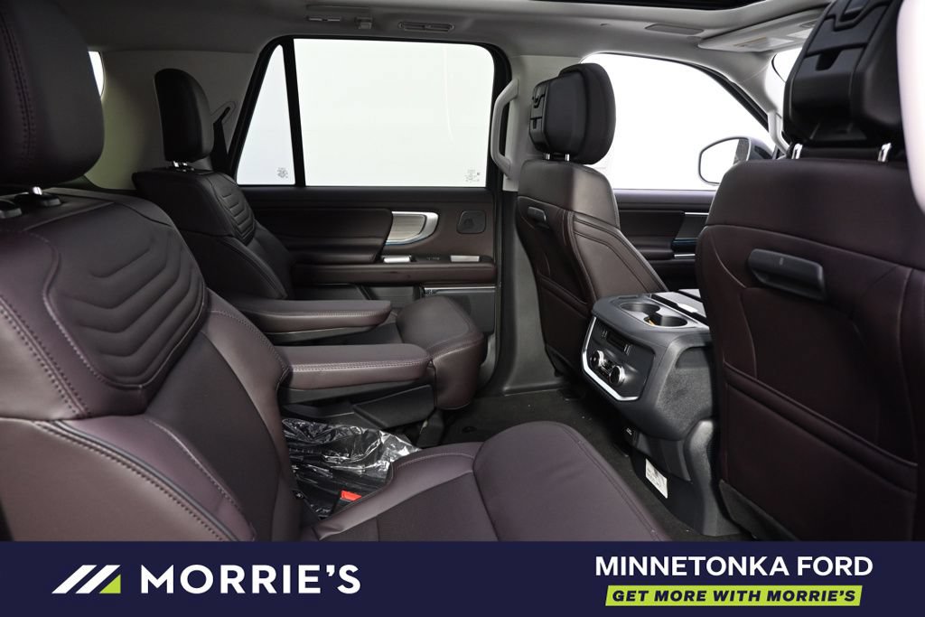 New 2027 Ford Expedition Max Platinum w/ Platinum Ultimate Package AWD/4WD image 18
