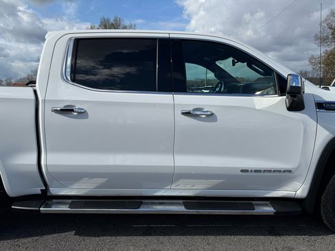 Used 2019 GMC Sierra 1500 SLT w/ SLT Premium Package image 41