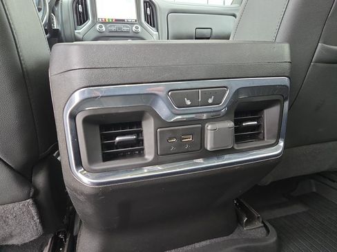 Used 2020 GMC Sierra 2500 AT4 w/ AT4 Premium Package image 27