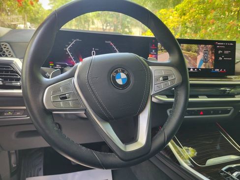 Used 2026 BMW X7 xDrive40i AWD/4WD image 28