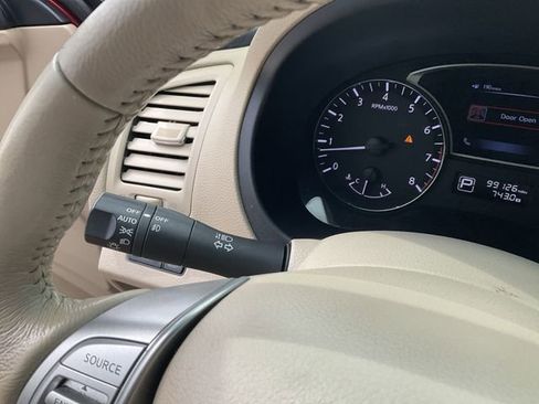 Used 2013 Nissan Altima 2.5 SL w/ Technology Pkg image 21