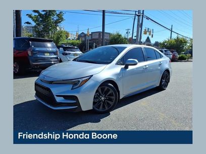 Used 2025 Toyota Corolla SE