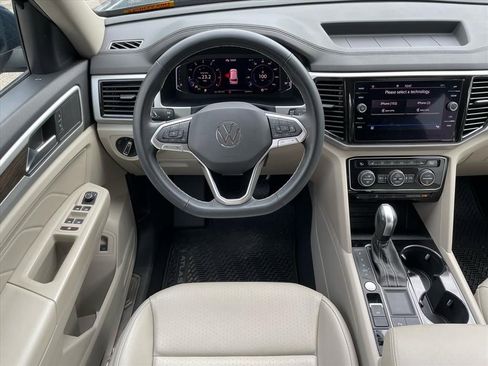 Used 2022 Volkswagen Atlas SE image 6