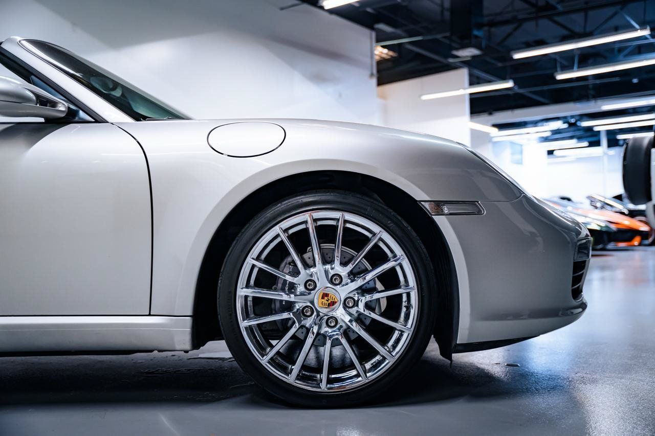 Used 2005 Porsche Boxster RWD image 39