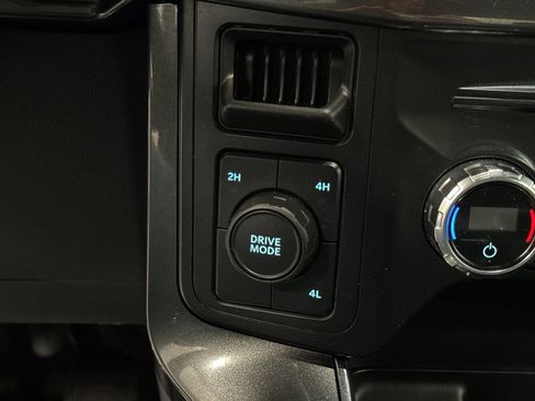 Certified 2021 Ford F150 XLT w/ Equipment Group 302A High image 13