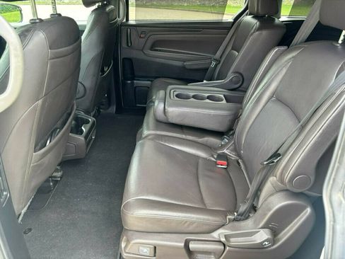 Used 2018 Honda Odyssey Elite image 15