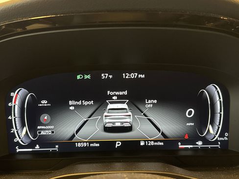 Certified 2025 INFINITI QX60 Luxe w/ Vision Package AWD/4WD image 15