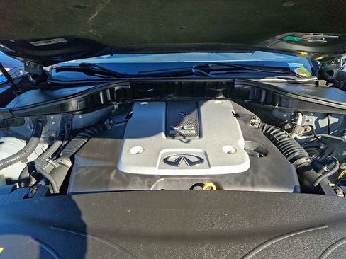 Used 2017 INFINITI Q70 L 3.7 image 28